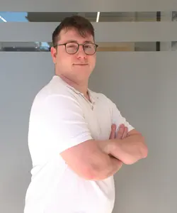 Pablo Edson Vicente, técnico especializado en estimaciones de valor para automóviles en Cádiz